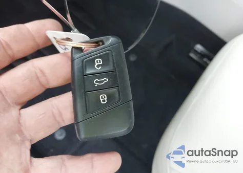 2022 Volkswagen Jetta 1.5T Se z USA, uszkodzony, nr VIN 3VW7M7BU7NM025751